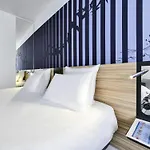 Novotel Centre لا روشيل
