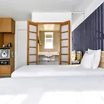 Novotel Centre لا روشيل