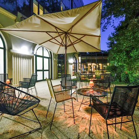 Novotel Centre Ла-Рошель