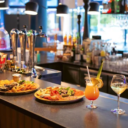 Novotel Centre Ла-Рошель