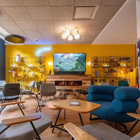 Novotel Centre Отель Ла-Рошель