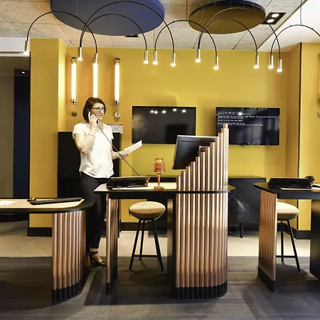 Novotel Centre 4*