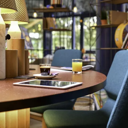 Novotel Centre Отель