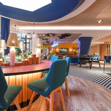 Novotel Centre