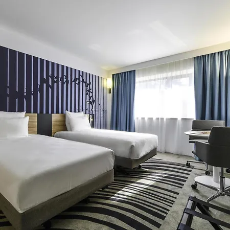 Novotel Centre Отель 4*