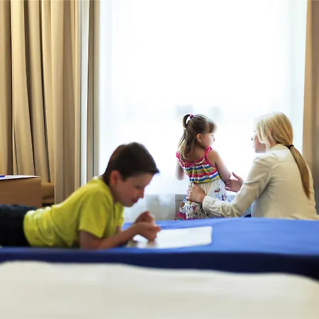 מלון Novotel Centre