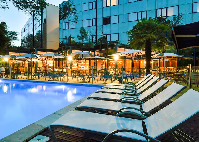 Novotel Centre Отель