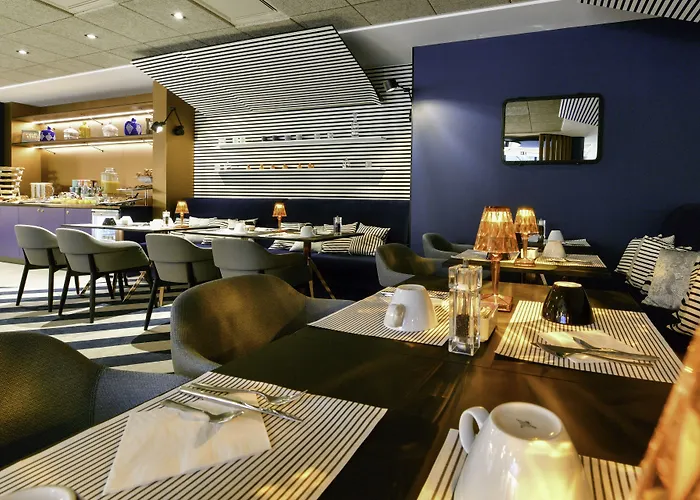 Novotel Centre 4* Ла-Рошель